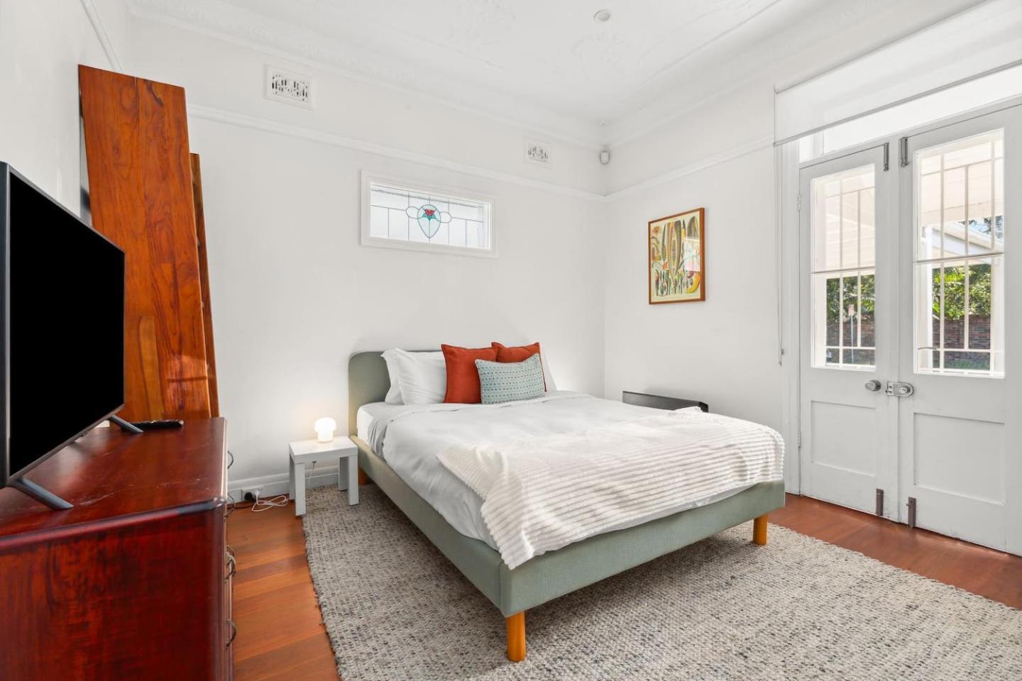 Holiday home Clovelly Gables Classic Seaside Abode Near Bronte *